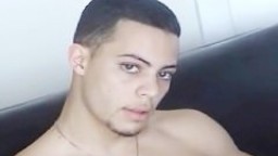 Le gay latino Ruben hd